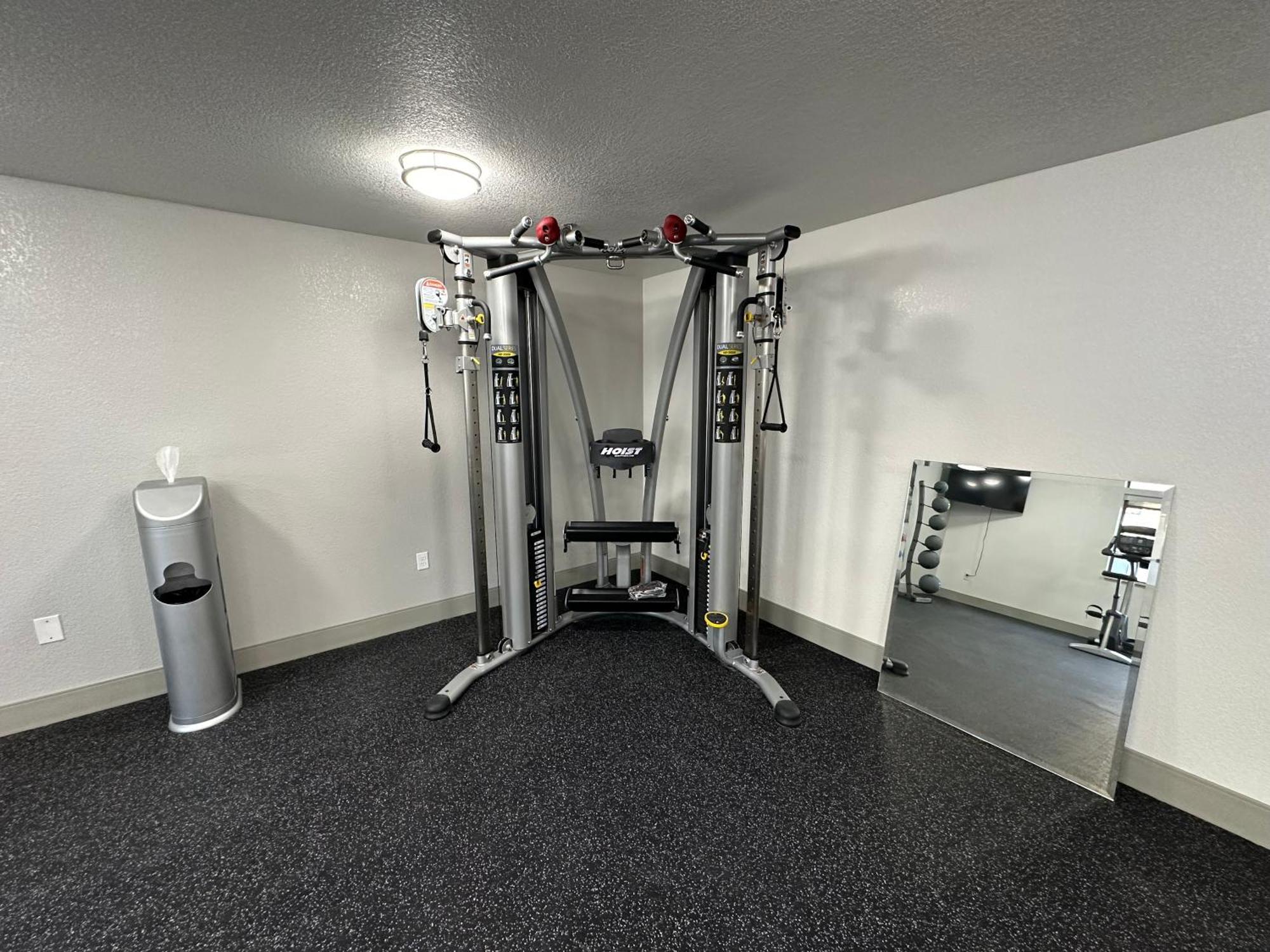B&J Hotels Roswell Bagian luar foto