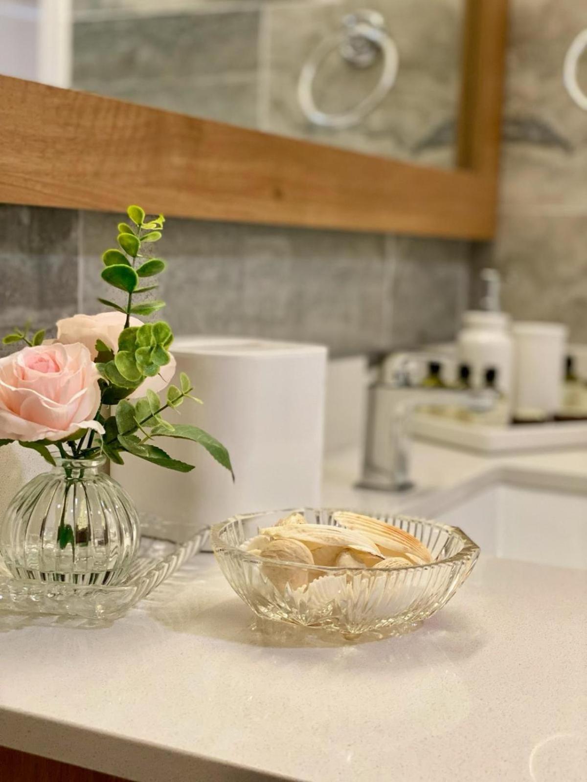 B&J Hotels Roswell Bagian luar foto