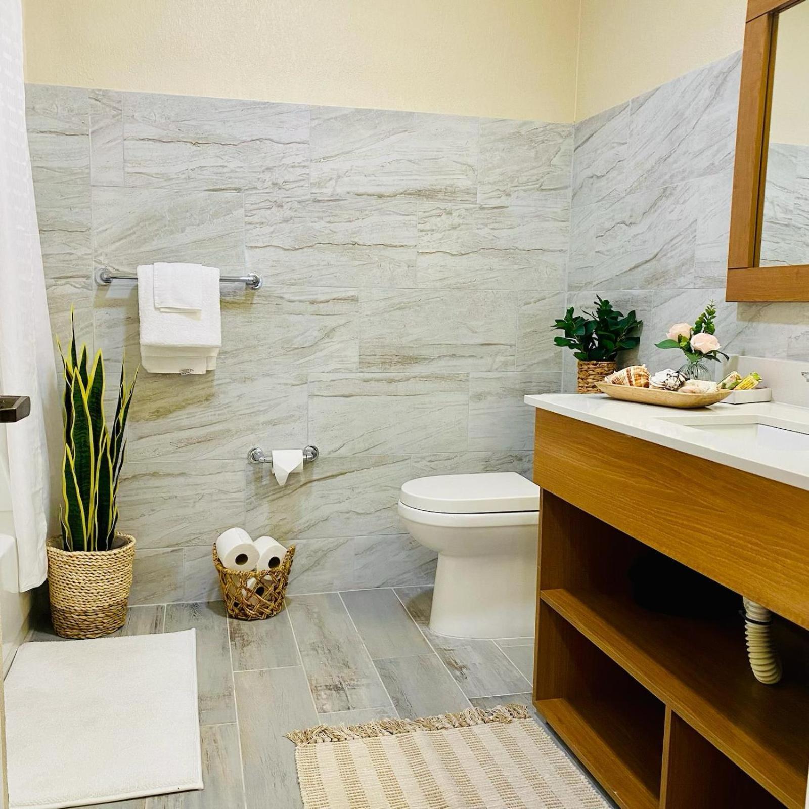 B&J Hotels Roswell Bagian luar foto